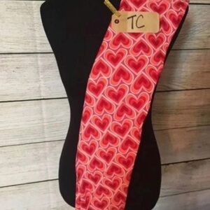 Lularoe Valentines Day Heart Reds Pink & White TC Tall & Curvy Leggings